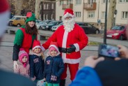 Na siemianowickim Rynku Miejskim pojawił się Święty Mikołaj.