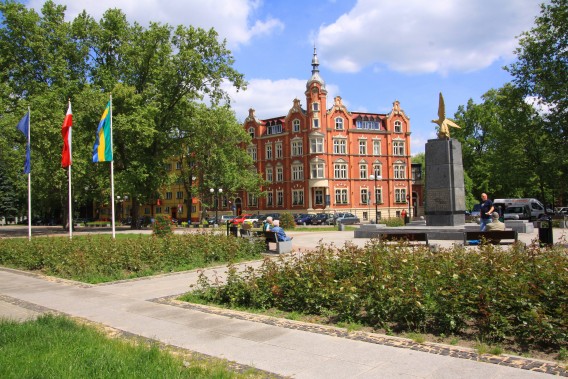 Widok Ratusza Miejskiego od strony Rynku