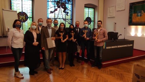 Najlepsi siemianowiczanie w XII Silesia Marathonie w towarzystwie Zastępcy Prezydenta Marty…