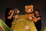 "Wielka misiowa wyprawa na księżyc" w wykonaniu Teatru MER z Łodzi
