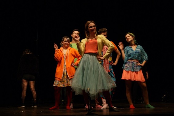 Teatr Nieoetykietowani - 15 klatek samotności