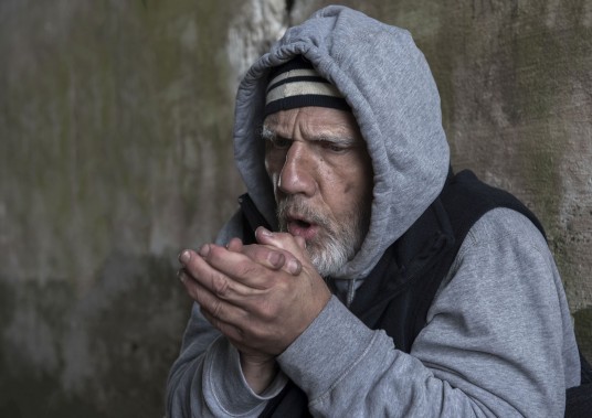 W nocy z 24 na 25 stycznia odbędzie się badania liczby osób bezdomnych w Siemianowicach Śląskich.
