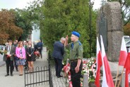 Pozostałe delegacje składają hołd obrońcom Kopalni „Michał”