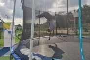 Dzieci podczas zajęć sportowych na Siemianowickich Sportowych Sobót z AZS UŚ Katowice
