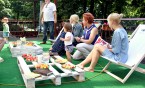 Czytasz i plażujesz w... bibliotece.