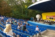Publiczność podczas koncertu big bandu Siemion Band