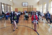 Uczestnicy uroczystości pożegnania