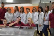 Zajęcia edukacyjne pt.: „Alternatywny deser” i „Zamień fast-food na fit-food”, w których…