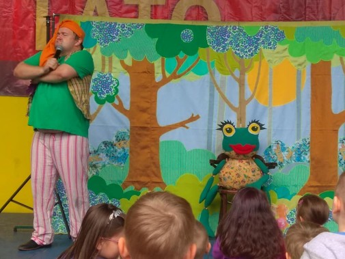 Teatralne Lato Pod Chmurką