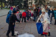 Na siemianowickim Rynku Miejskim pojawił się Święty Mikołaj.