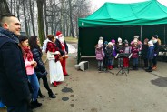 Występ kolędowy najmłodszych siemianowiczan w Miejskim Ośrodku Sportu i Rekreacji "Pszczelnik".