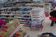 Poszukiwany mężczyzna z koszykiem