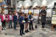 Noc Bibliotek, występ dzieci z MDK im.H.Jordana