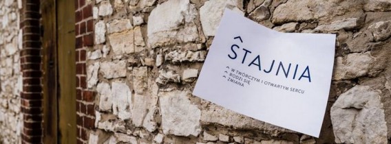 Fundacja Stajnia
