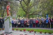 Odsłonięcie posągu św. Floriana na plantach przy kościele św. Antoniego.