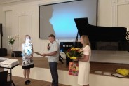 Na zdjęciu od lewej prowadząca Pracownię Ceramiczną Anita Malinowska, Dyrektor SCK Marek Banasik…