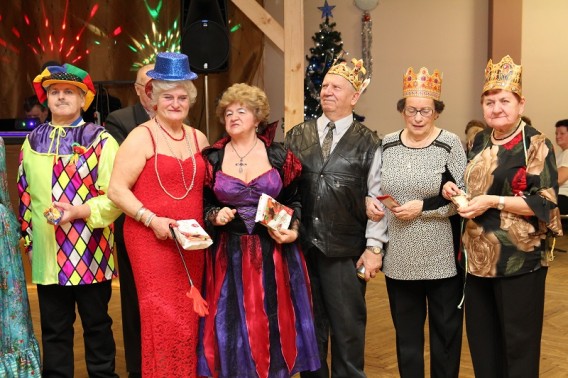 Bal przebierańców w Klubie Seniora Pogodna Jesień