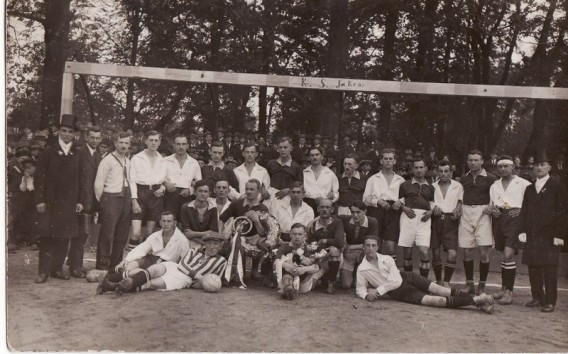 1923 Iskra Siemianowice, czy ktoś potrafi rozpoznać zawodników finalisty MP ?