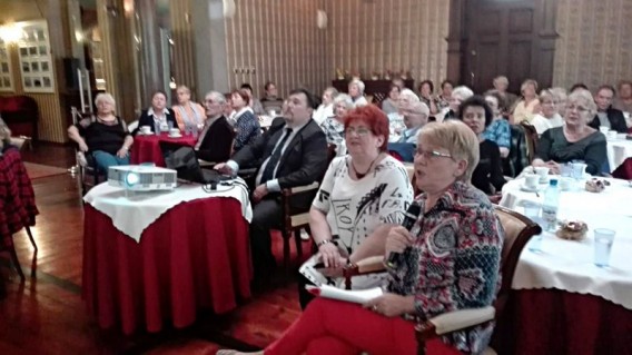 Wspólne śpiewanie w Willi Fitznera