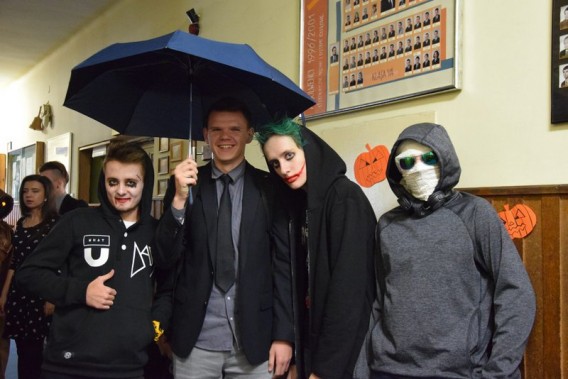 Zajęcia w Meritum poświęcone tradycjom swięta zmarłych w różnych kulturach