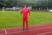 Kajetan Duszyński na stadionie MOSiR Pszczelnik.