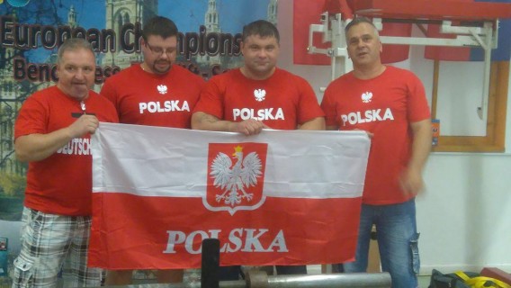 Zawodnicy Sekcji Sportów Siłowych z Siemianowic Ślaskich na zawodach w Wiedniu
