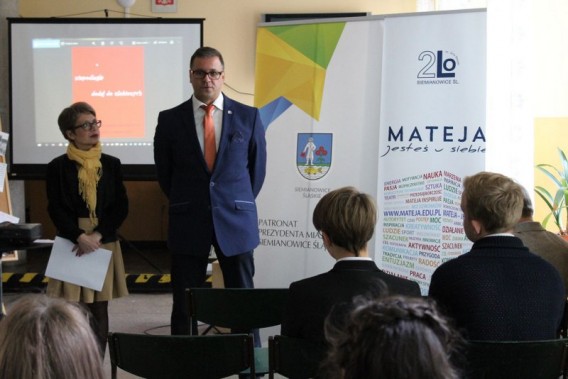 Konkurs na temat odzyskania niepodległości