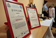 Dzielne siostry Julia i Natalia w siedzibie Państwowej Straży Pożarnej w Siemianowicach Śląskich…