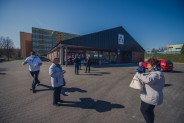 Dzisiaj rozdano pierwszą partię maseczek ochronnych uszytych dla Seniorów w ramach akcji…