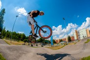 Uczestnicy zawodów na Pumptracku