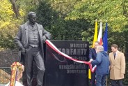 Odsłonięcie pomnika Wojciecha Korfantego w Warszawie.