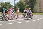 Pokazy efektownej jazdy na pumptracku.