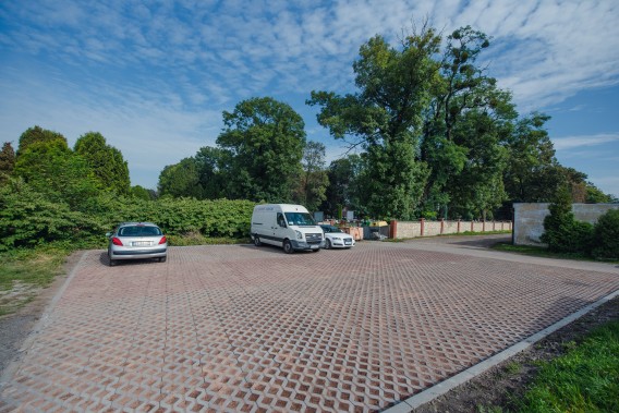 Nowy parking na ul. W.Sikorskiego