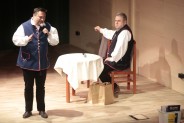 Mariusz Krajewski i Marek Szołtysek na scenie