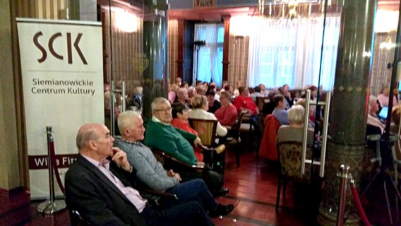 Koncert w SCK Willi Fitznera z cyklu "Śpiewaj razem z nami"