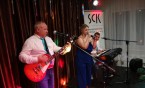 Jarzębina: piątkowe tańce i sobotni koncert