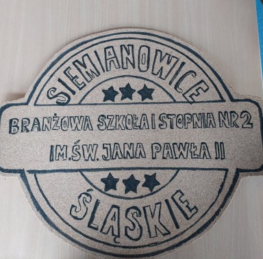 Logo Branżowej Szkoły I stopnia nr 2 wykonane przez uczestników projektu