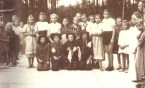 Kolonie z wojną w tle - wspomnienie Urszuli Krakowskiej