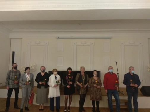 Członkowie Grupy Artystycznej podczas wernisażu w SCK Zameczek.