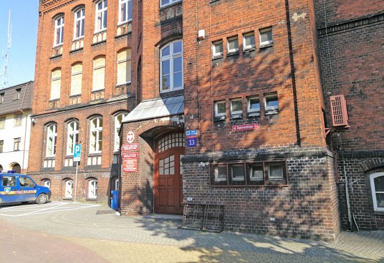 Dąbrowskiego 13