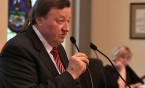 Najlepiej wszystko zburzyć i sprzedać. Ale jak?
