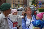Osoby przytsłuchujące się przemówieniu na otwarciu