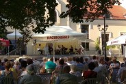 Altra Volta String Quartet i Mateusz Lasatowicz na estradzie przed publicznością
