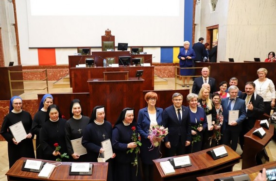 Wśród wyróżnionych- przedstawicielka siemianowickiej fundacji
