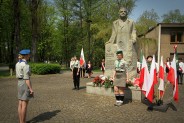 Harcerze przy Pomniku Wojciecha Korfantego.