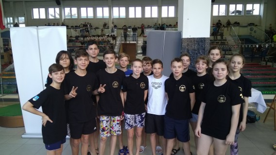 Reprezentacja UKS "Wodnik" podczas Mistrzostw Slaska w Raciborzu rocznika 2005