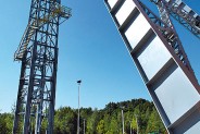 Park Tradycji - widok wieży wyciągowej