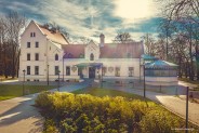 Odrestaurowany Pałac Rheinbabenów.