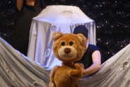 "Wielka misiowa wyprawa na księżyc" w wykonaniu Teatru MER z Łodzi