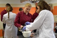 Zajęcia edukacyjne pt.: „Alternatywny deser” i „Zamień fast-food na fit-food”, w których…